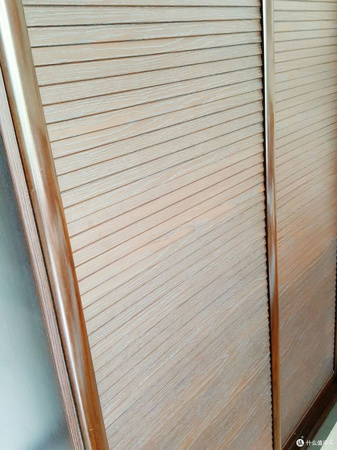 水深怕被坑？定制家具攻略和几款经济实用的定制分享都在这里了！