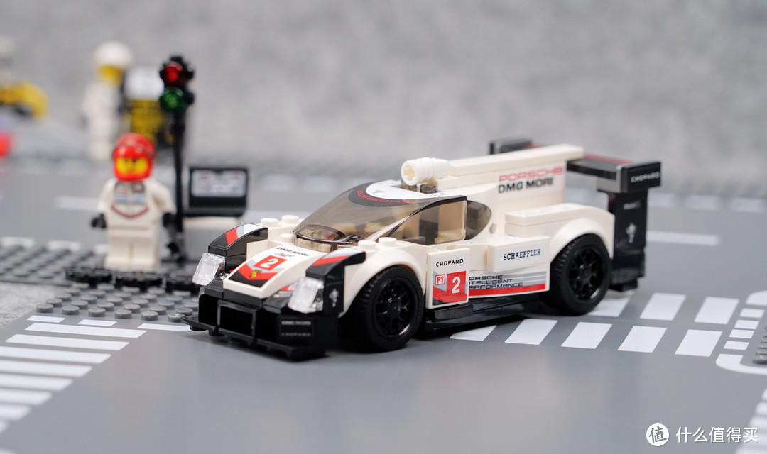 组建自己的保时捷车队：LEGO 乐高 Speed Champion 超级赛车系列 保时捷919评测