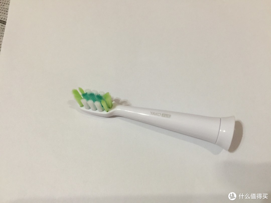 外形做工很OK，清洁能力有待提升--YAKO 磁悬电动牙刷 O1 众测体验