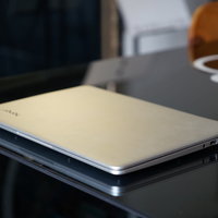 荣耀 MagicBook 锐龙版 笔记本电脑外观展示(机身|屏幕|边框)