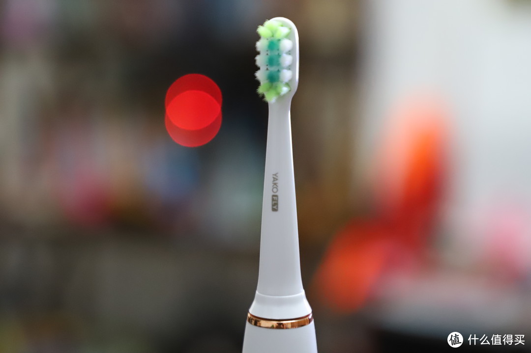 YAKO 磁悬电动牙刷O1 入门电动牙刷给你多一个选择