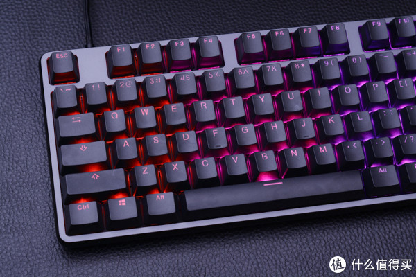 小米游戏键盘使用体验灯光游戏手感特点不足