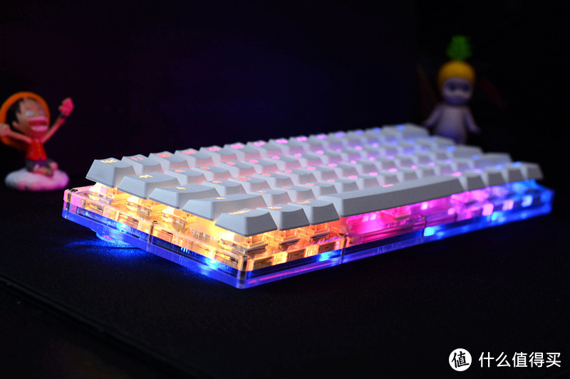 当RGB背光遇上亚克力外壳，火酷琉璃61机械键盘体验