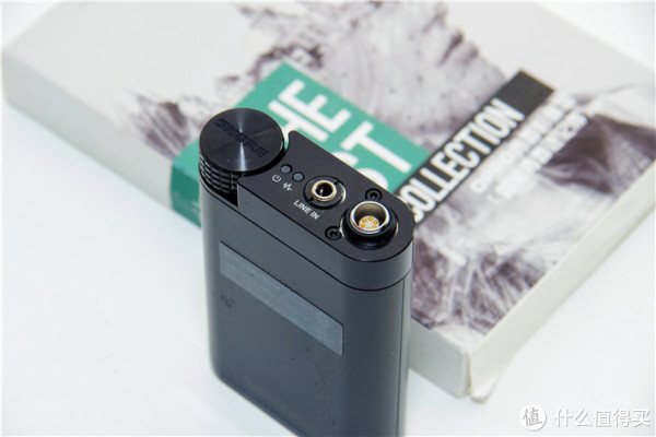 一听就再也放不下,舒尔KSE1200静电式入耳式