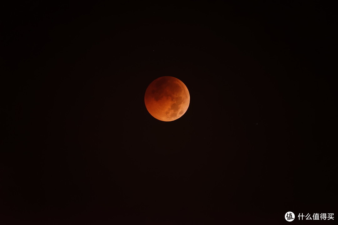 仰望星空，胸怀宇宙，我用极蜂天文望远镜拍到了食既的时候