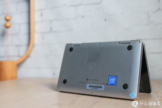 7寸口袋笔记本掀起差旅狂潮 8G+128G壹号本评测
