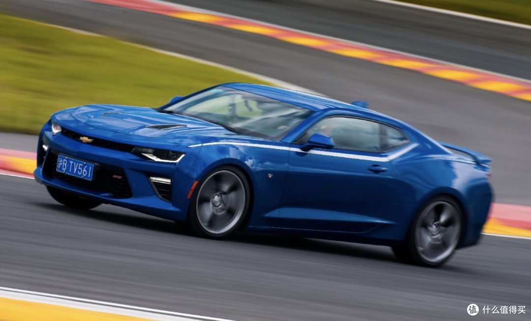 赛道体验雪佛兰高性能车系自吸v8与主流涡轮车型同场圈粉有多难