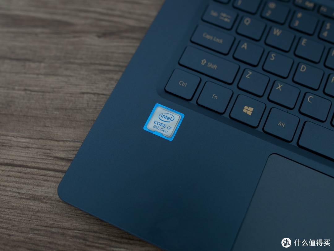 intel 8代酷睿i7标识