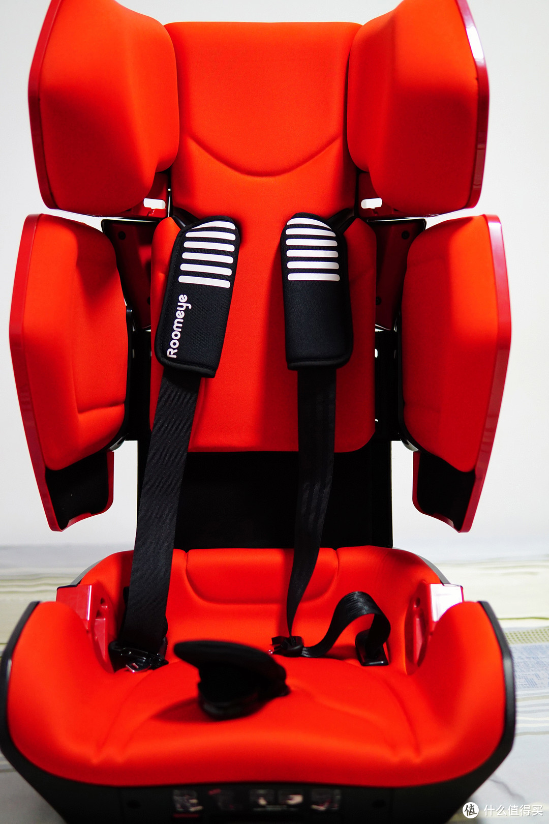 儿童座椅“三高”（颜值·舒适·安全）产品：RooMeye 乐檬 银河系列 儿童安全座椅