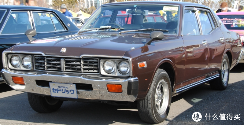 ▲Nissan Cedric GL