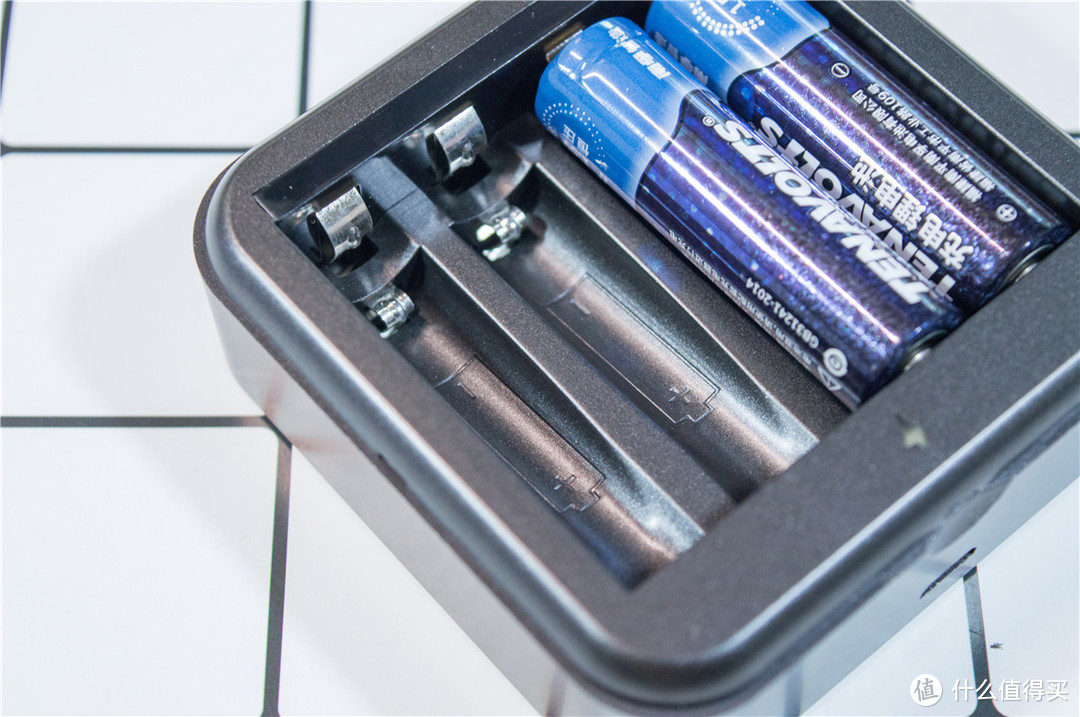 能量足，劲道大——南孚TENAVOLTS 5号充电锂电池套装&金纽扣电池体验