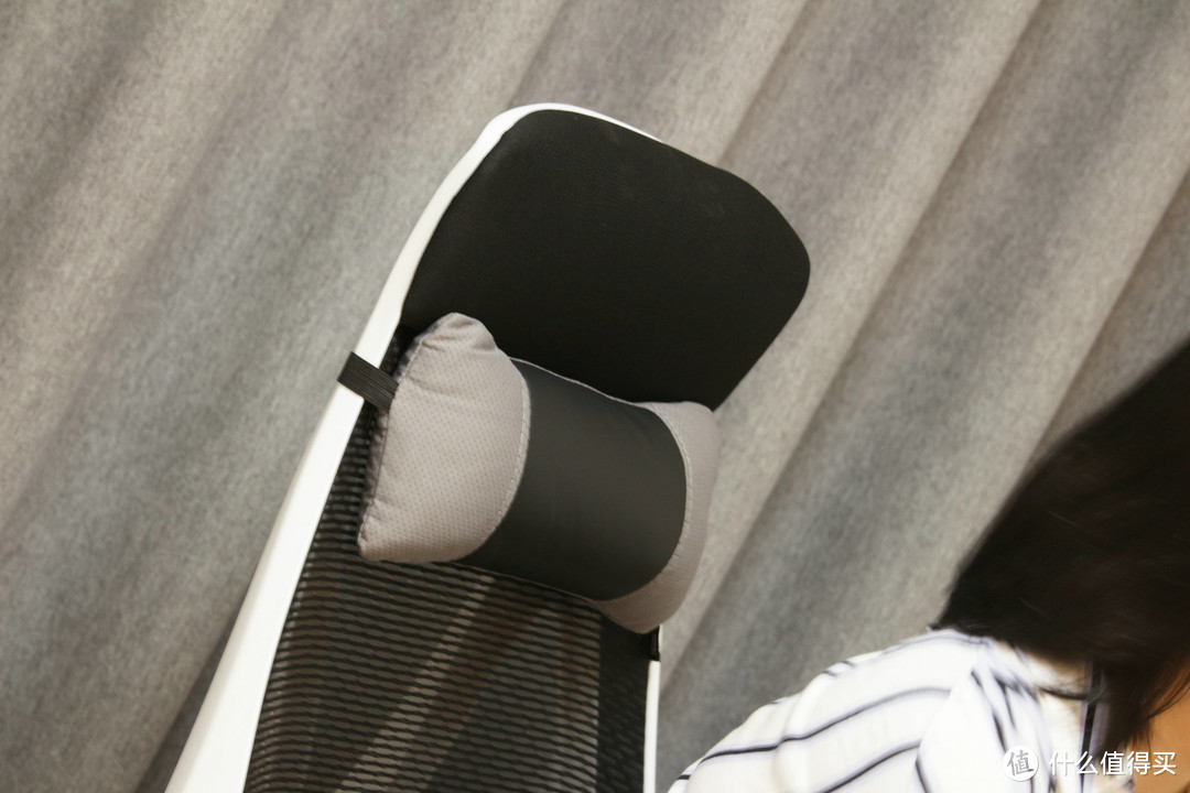 黑白调160°可躺电脑椅，让每天坐得更称心！