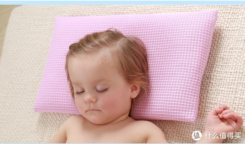 母婴 篇五：刚出生的孩子需要枕头吗