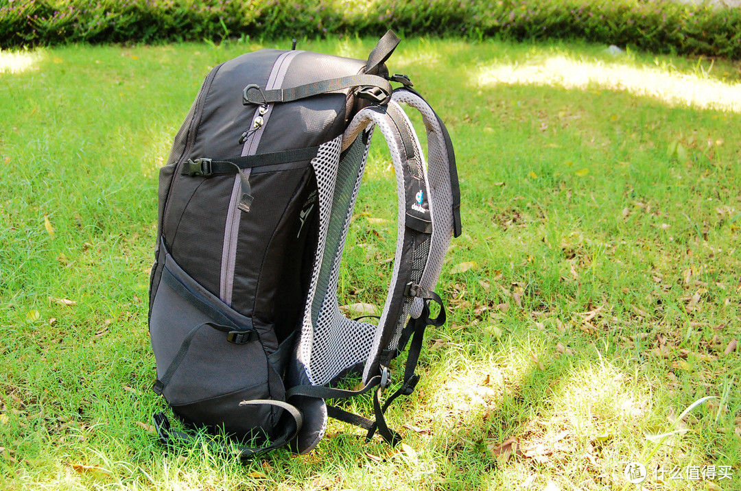 城市与户外的碰撞—Deuter 多特 Futura 24L 单日背包 体验