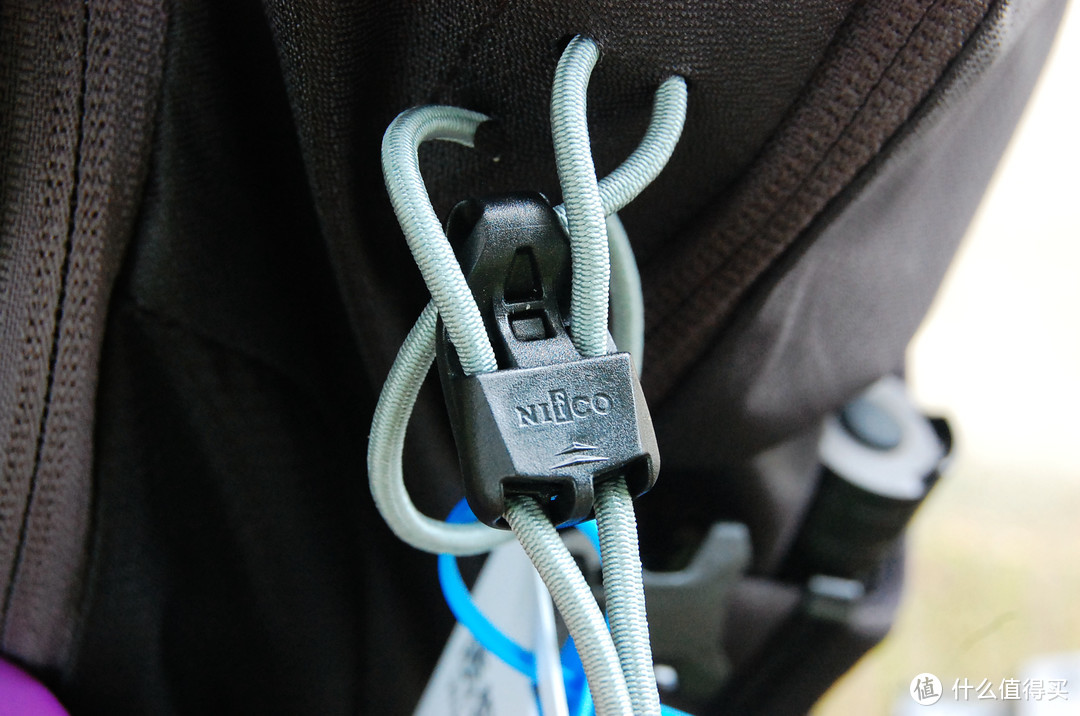 城市与户外的碰撞—Deuter 多特 Futura 24L 单日背包 体验