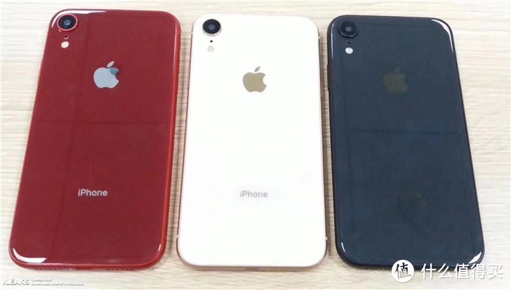 【值日声】6.1寸新iPhone谍照漏出！新品消息都曝光得差不多了！“廉价版”不廉价，多少钱你愿意买？