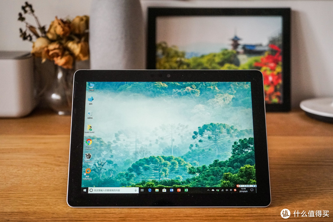 是否值得买？—Microsoft 微软 Surface Go 平板电脑 多设备比较及第一时间测试上手