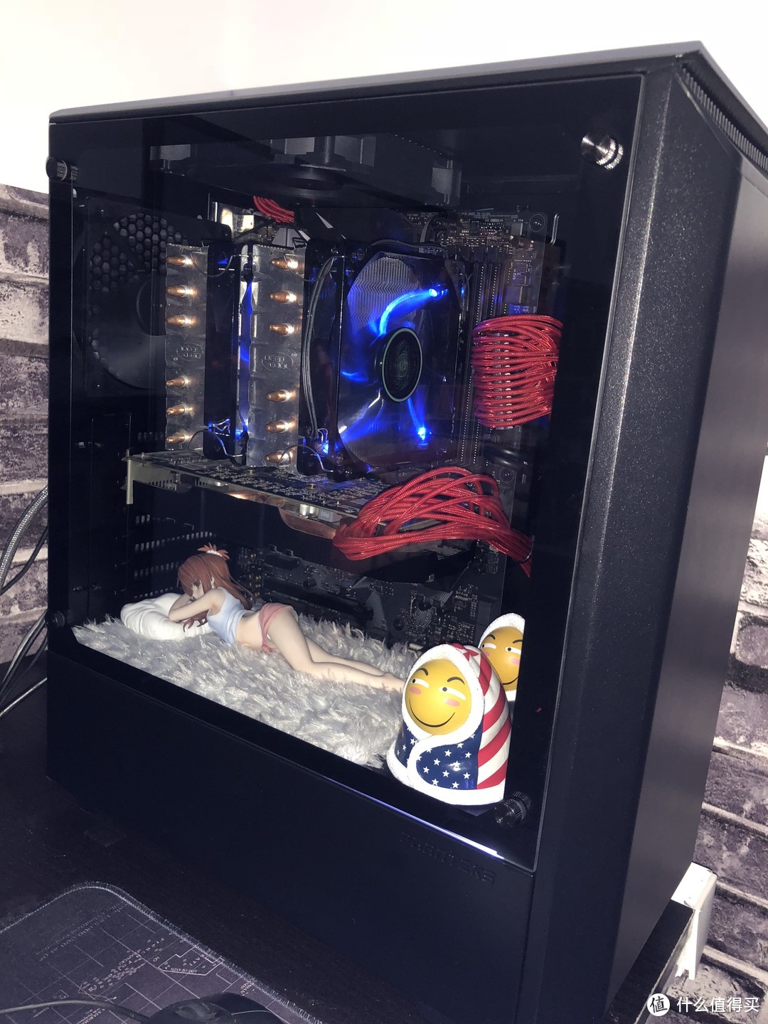 PHANTEKS 追风者 P300 硬件搬家实录：机箱小评一波