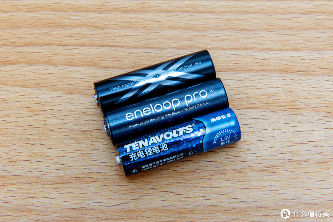 南孚充电锂电池与镀金纽扣电池测试