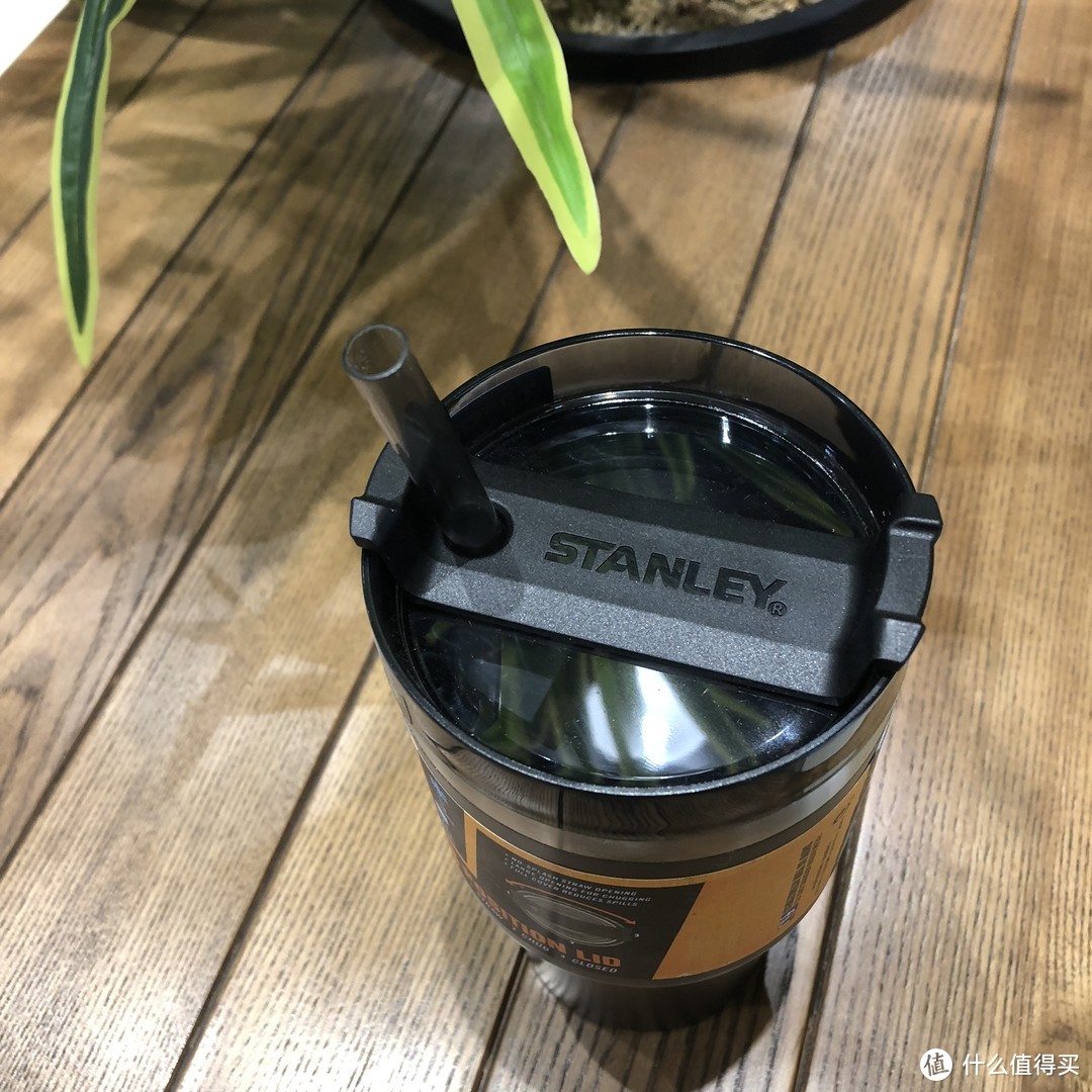 肯德基商城也有好货—STANLEY车载保温吸管杯开箱