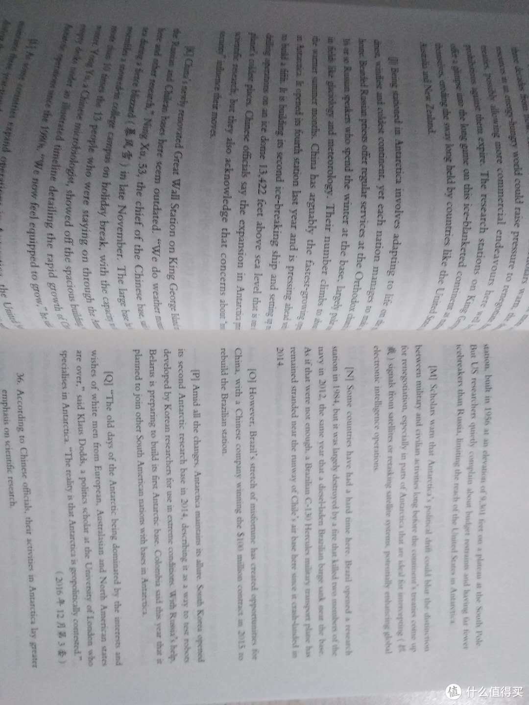 这个算是跟着扇贝视频的那个讲义吧，看了看大部分是针对一类题型的专项，这些题都是从真题中摘录的，其实想想看还是视频更重要。真题那个图片我就不照了，毕竟考了那么多回，我怎么有脸见它，哼~~