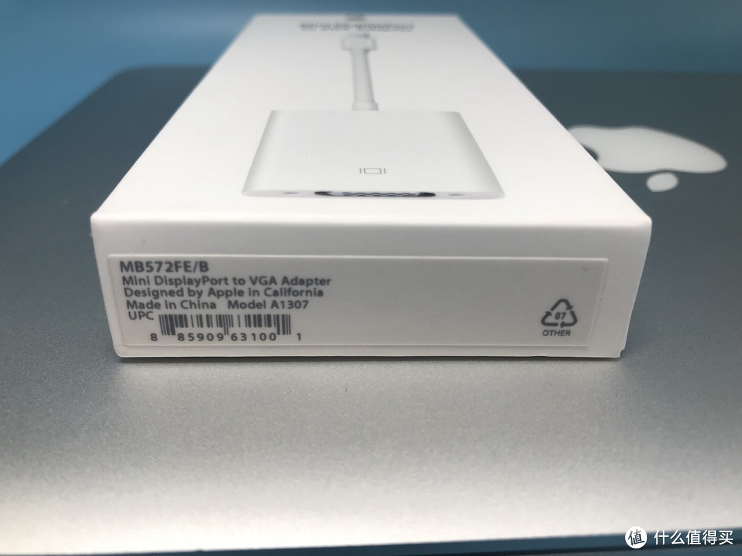 Macbook生产力的好搭配：Apple 雷雳 VGA & 千兆以太网转接器