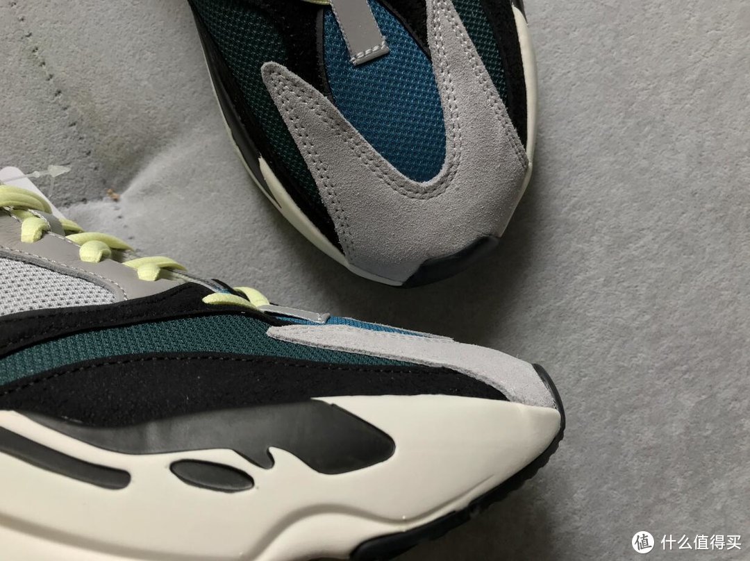 Adidas 阿迪达斯 Originals Yeezy Boost 700 运动鞋开箱