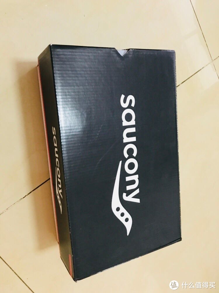 忍不住买买买！第三双Saucony 圣康尼 跑鞋—Freedom ISO 2 开箱