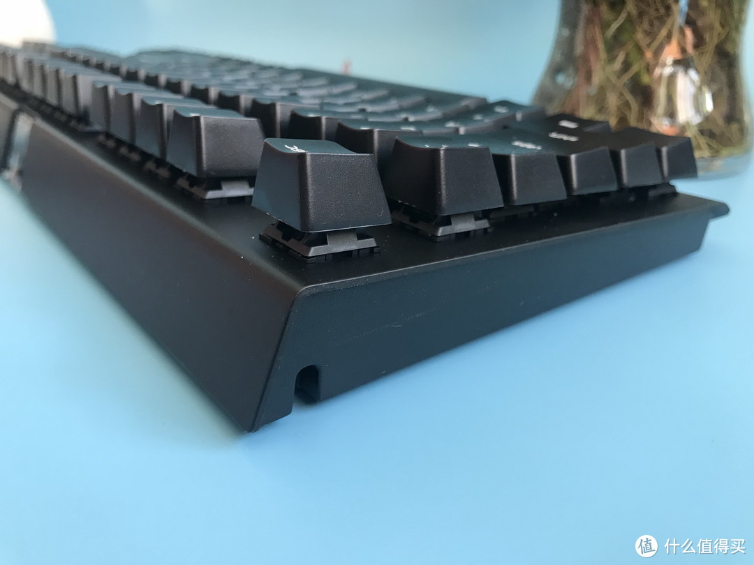 大妈又送键盘了：Razer 雷蛇 BlackWidow X 竞技版87键 游戏机械键盘开箱