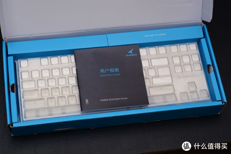 还是白色键盘更适合搭配个性键帽，杜伽K320典雅白机械键盘体验