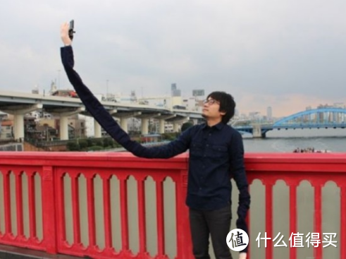 白菜赠品亦可一战！SELFIE STICK 线控自拍杆开箱