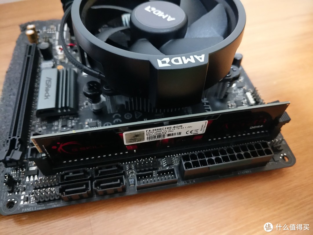 ASRock 华擎 A320M-ITX 主板 开箱测试