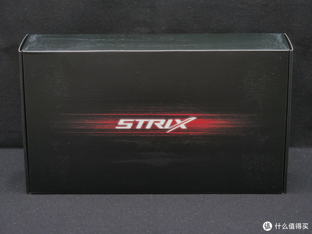 次旗舰先行：华硕 ROG STRIX RTX2080 O8g 首发测试