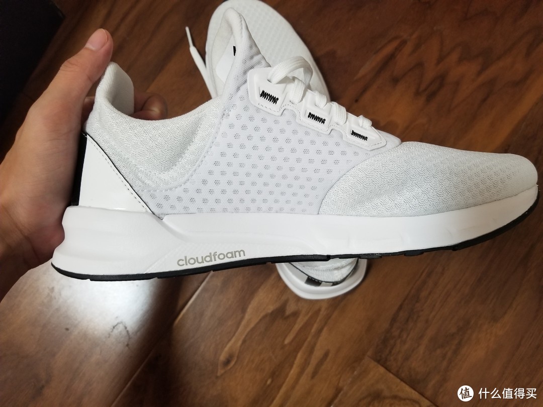 白菜价小白鞋：Adidas 阿迪达斯 falcon elite 5 运动鞋开箱上脚（真人兽）