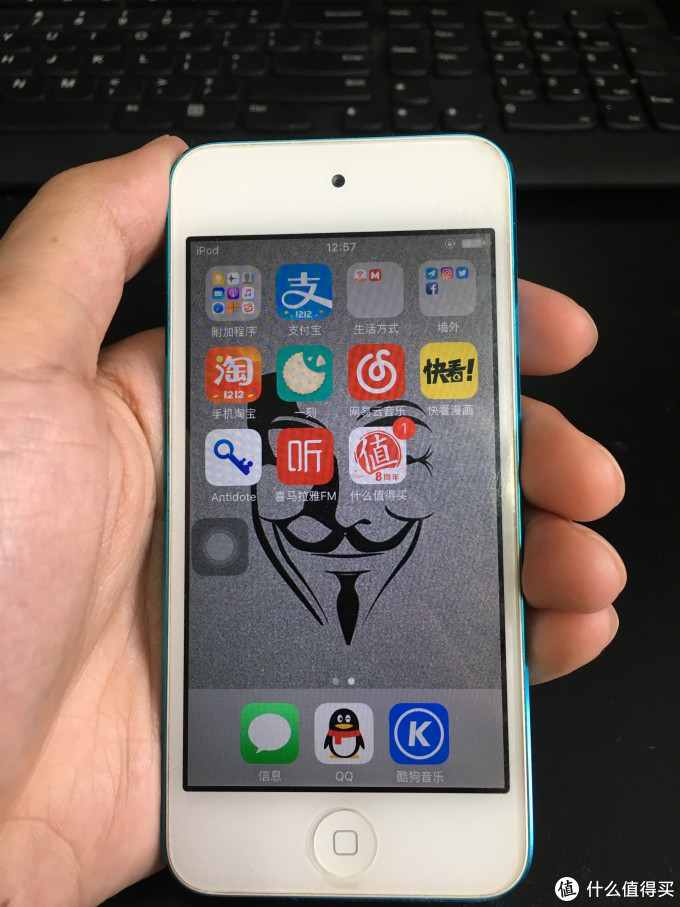 大学时的第一款苹果产品——iPod Touch 5开箱