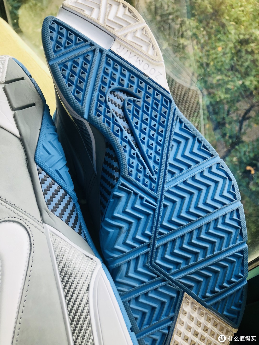 是时候为信仰充值了—Nike 耐克 zoom kobe 1 MPLS 篮球鞋