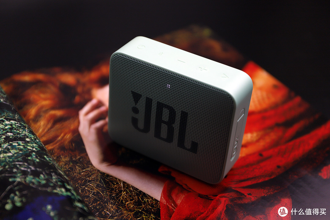 颜值优秀、音质欠佳—JBL GO2 蓝牙音箱 体验