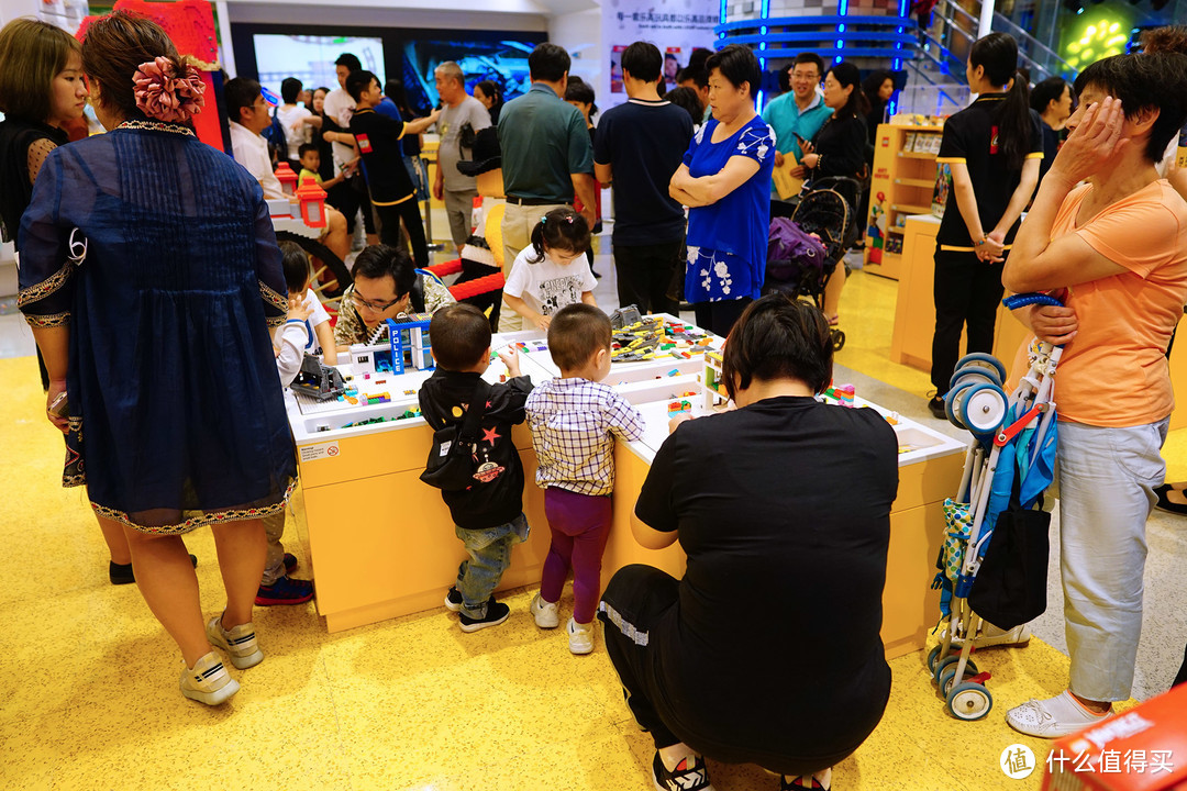 乐高探店：中国第二家旗舰店 上海人民广场店