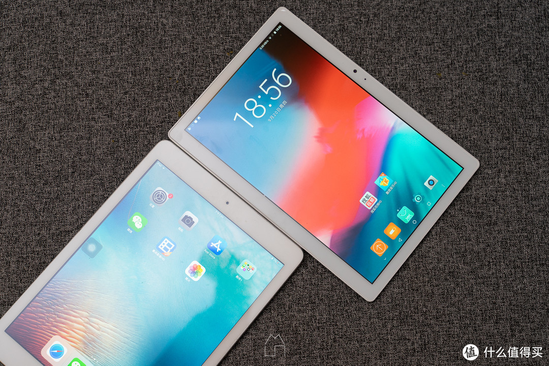 对于一款售价1399元的平板来讲相比同价位手机是吹还是黑是值还是不值