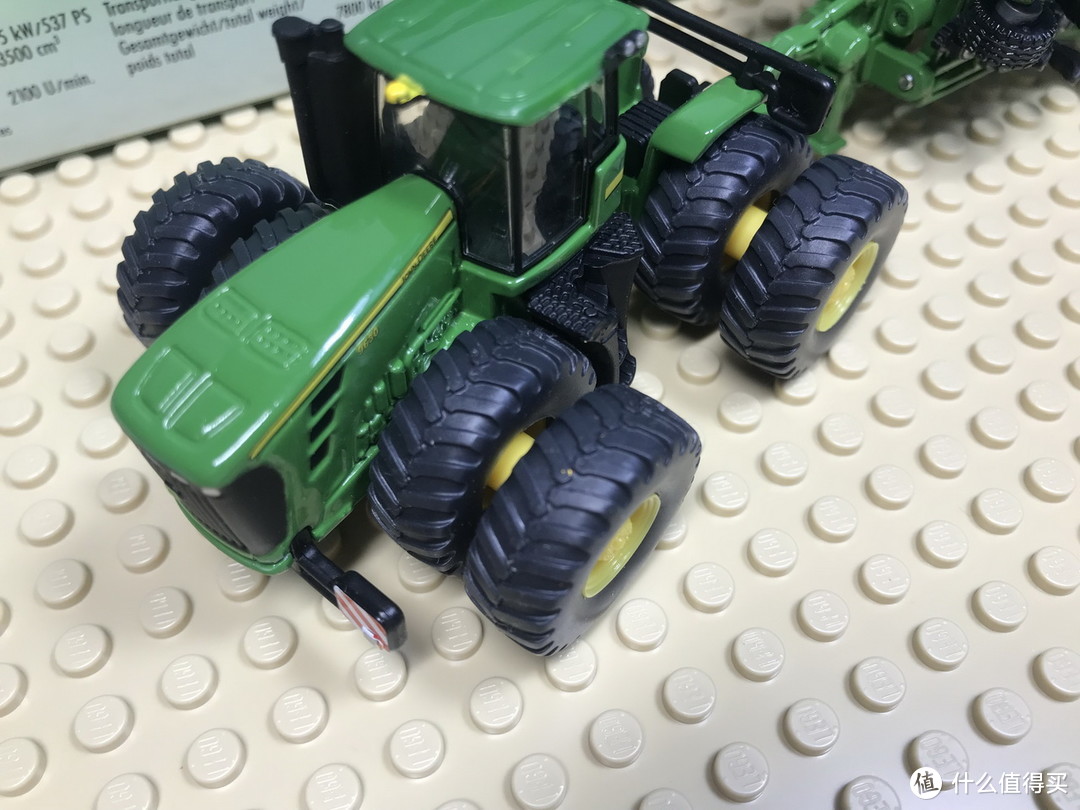 SIKU 仕高 1:87 合金模型 SKUC 1856 八轮重型拖拉机 John Deere 9630