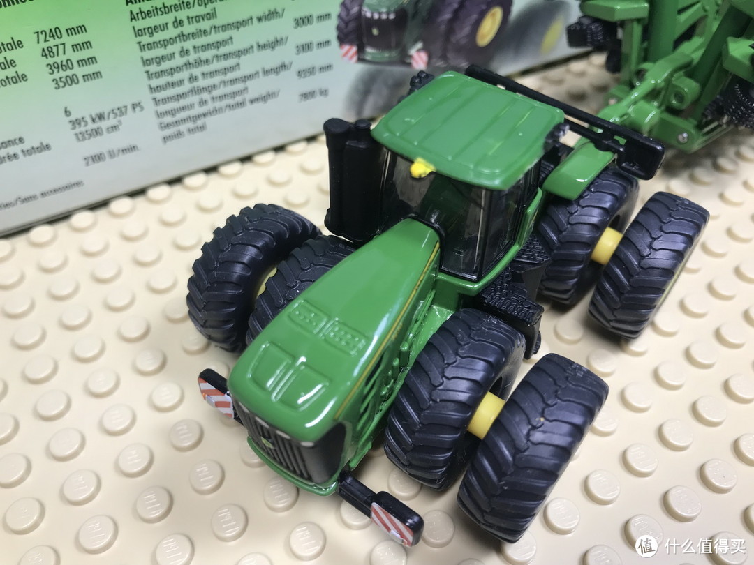 SIKU 仕高 1:87 合金模型 SKUC 1856 八轮重型拖拉机 John Deere 9630