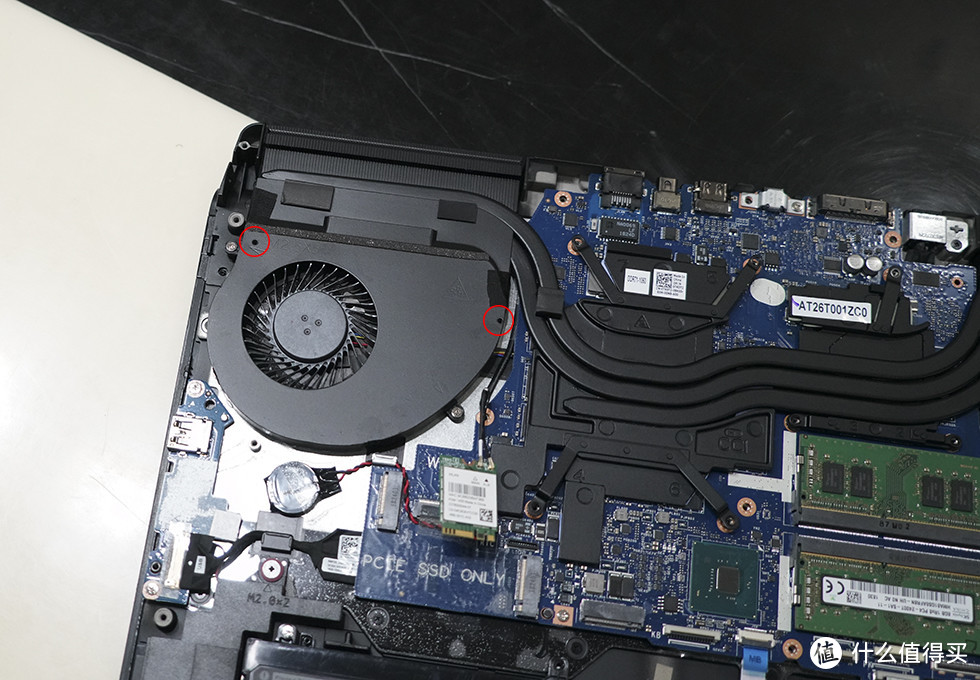 双固态上身 RGB再升级 Alienware 17 R5开箱评测