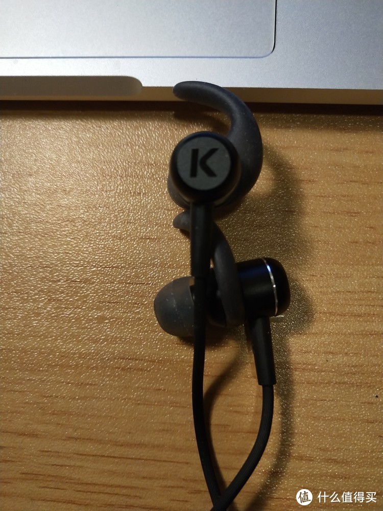 KUGOU 酷狗 小酷 M1 无线磁吸入耳蓝牙耳机开箱+适配应用