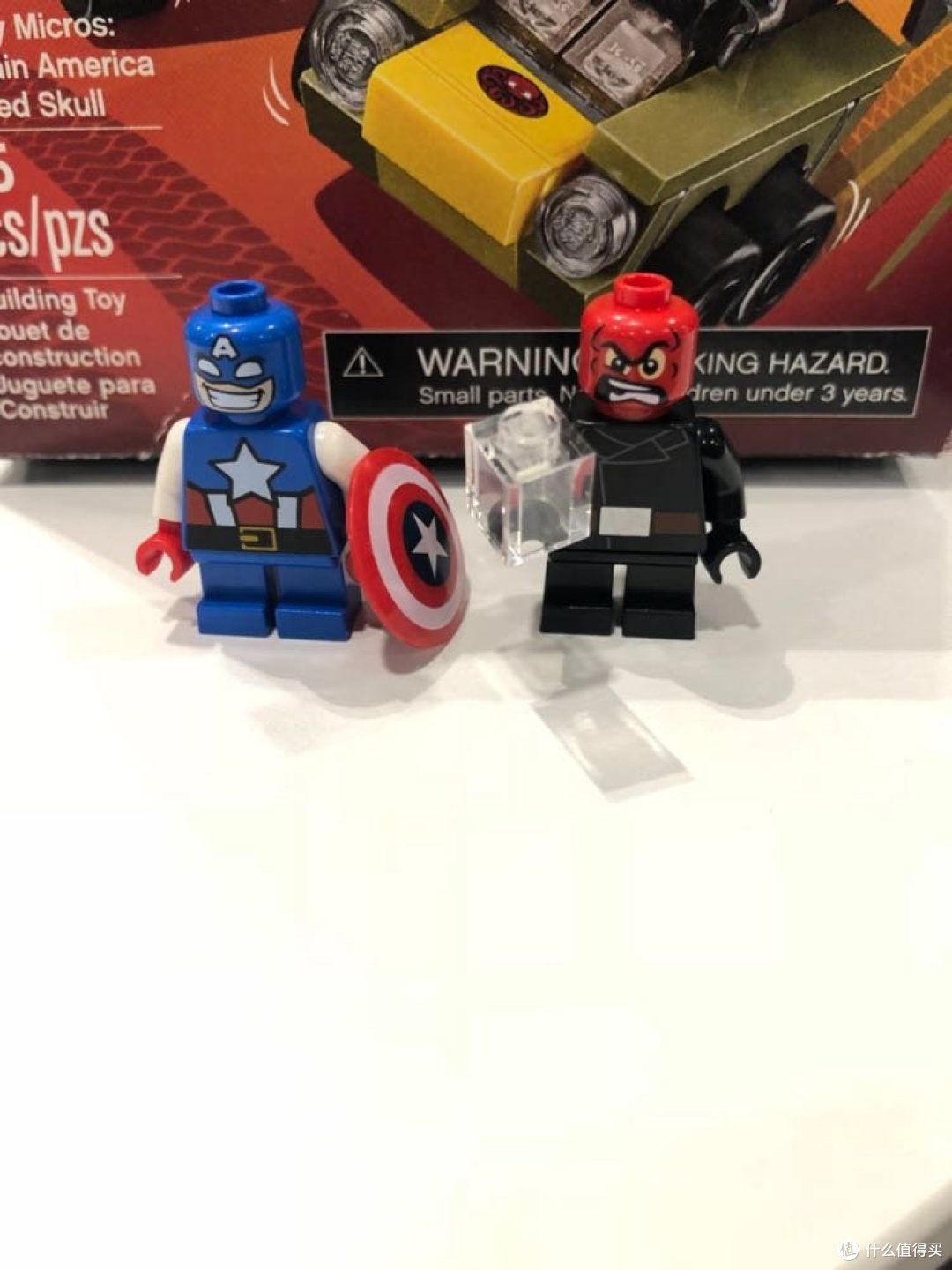 来一张稀有零件13导弹红骷髅的战车搭建完毕,有点像缩小版的76017