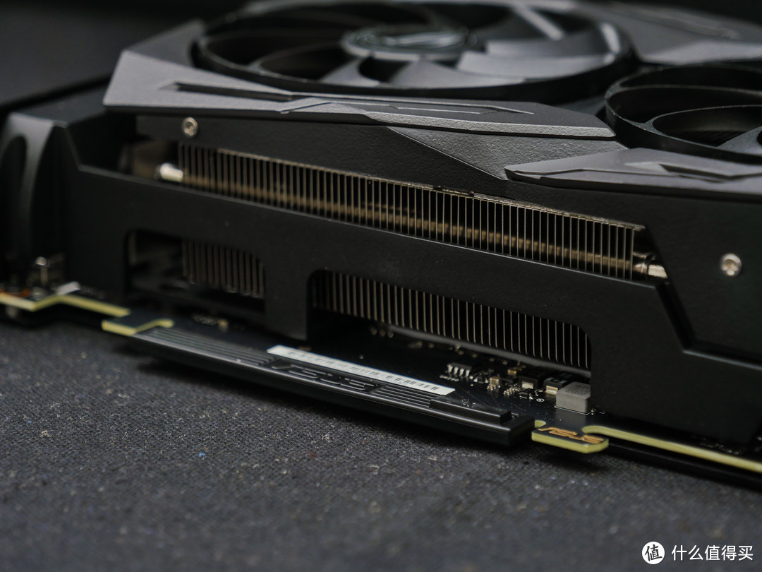 玩家国度图灵旗舰：华硕ROG STRIX RTX2080Ti 对比测试