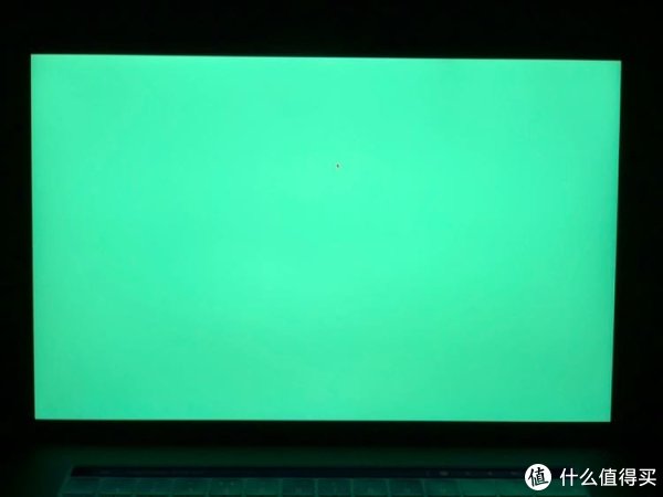 MacBook Pro 2018 15寸 乞丐版 开箱体验报告