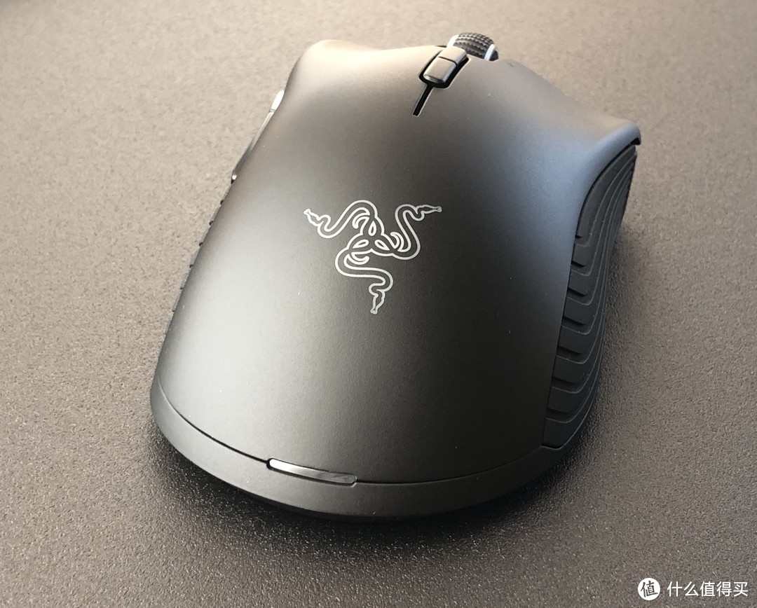 Razer信仰充值：Razer 雷蛇 超极曼巴眼镜蛇 无线供电套装使用体验