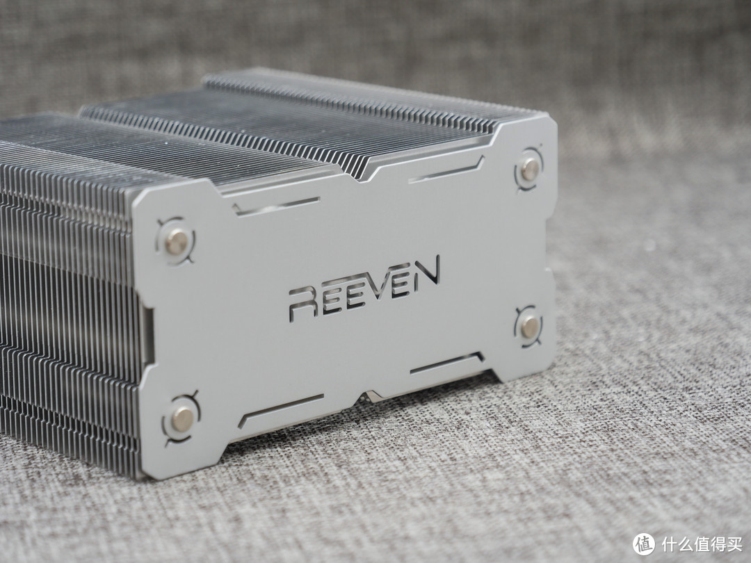 Reeven RC-1401 14cm扇单塔6热管散热器测试