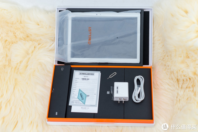 深度阅读,影音追剧,永不断网 ,实用高性价比 台电T20 4G平板电脑