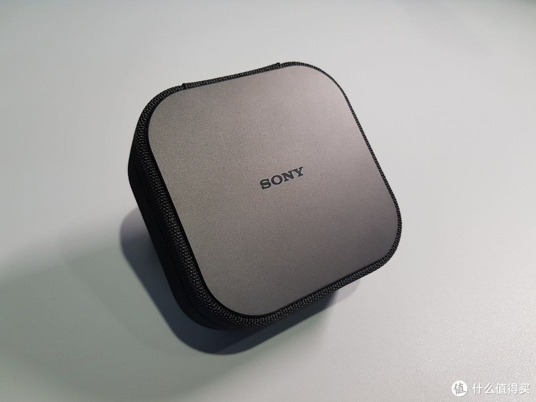 横评—SONY 索尼 IER-M9 vs EXK，被它上过耳的都成了“性冷淡”